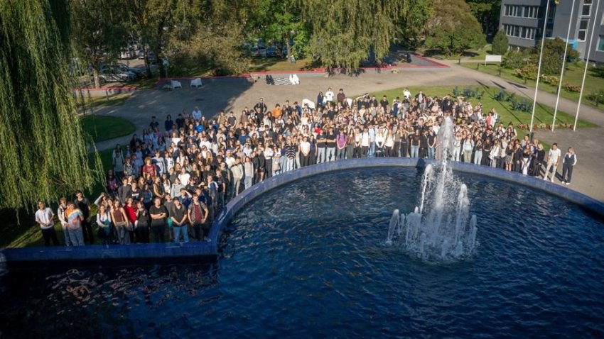 Uzņēmējdarbības skolas desmitā sezona
