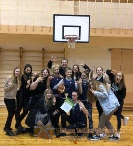 Gūta uzvara meiteņu basketbolā